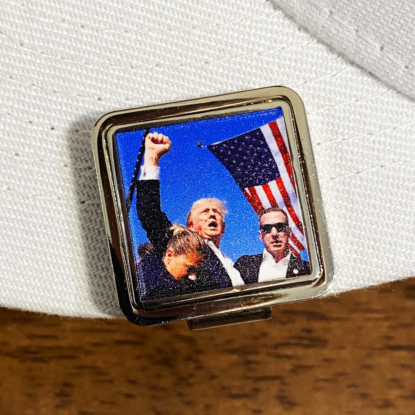 Limited Edition Trump Victorious Ball Marker Bottle Opener – Iconic Image