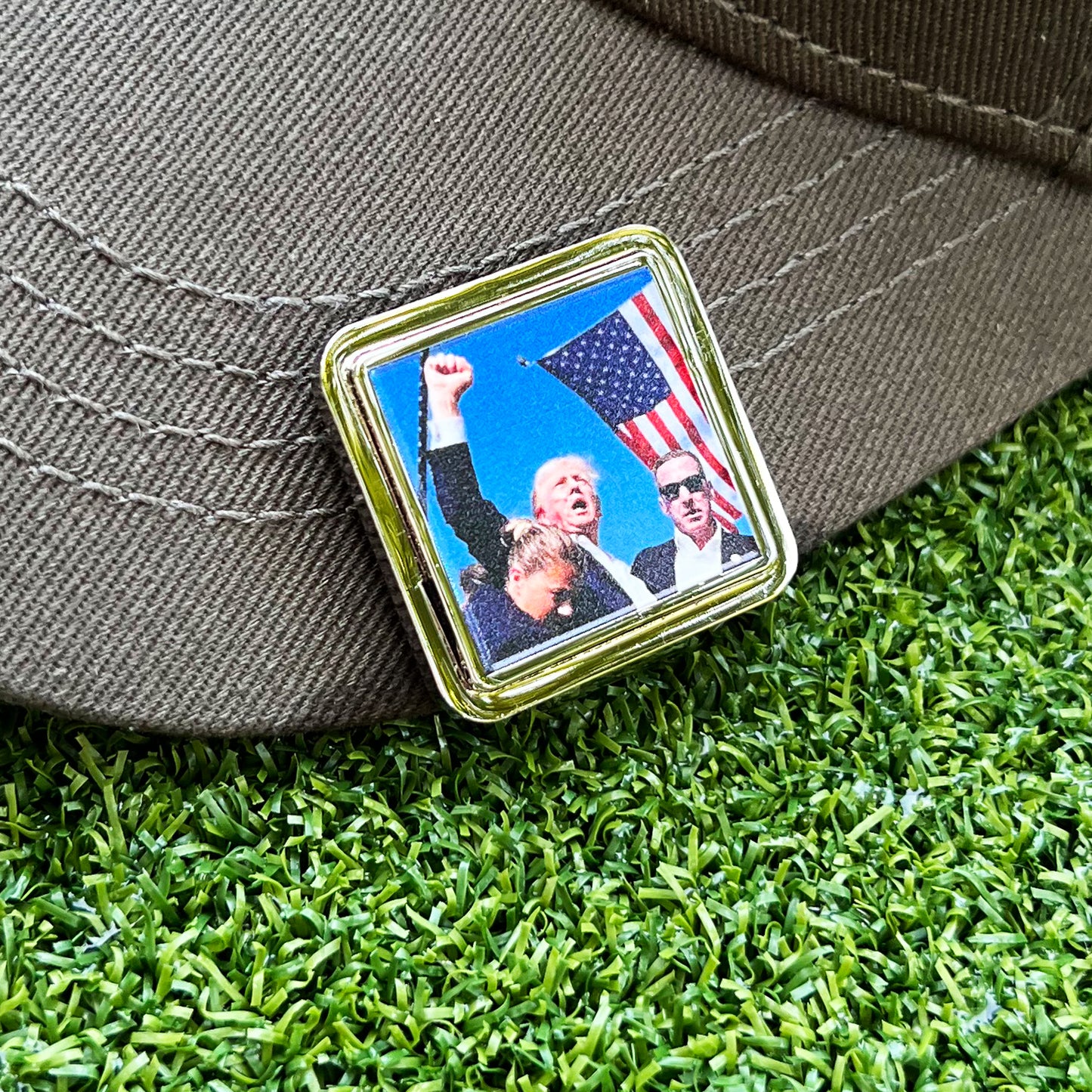 Limited Edition Trump Victorious Ball Marker Bottle Opener – Iconic Image